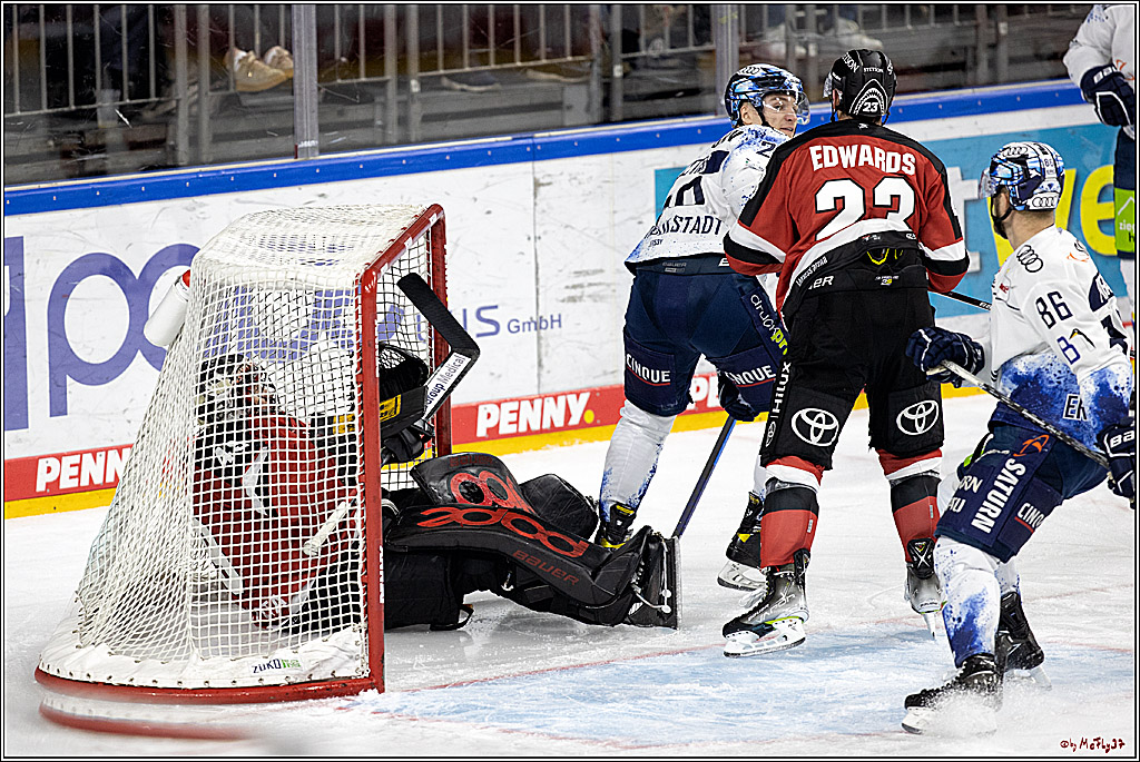 PENNY DEL 1. Playoff Runde;  Koelner Haie - ERC Ingolstadt; Koeln, 05.04.2022